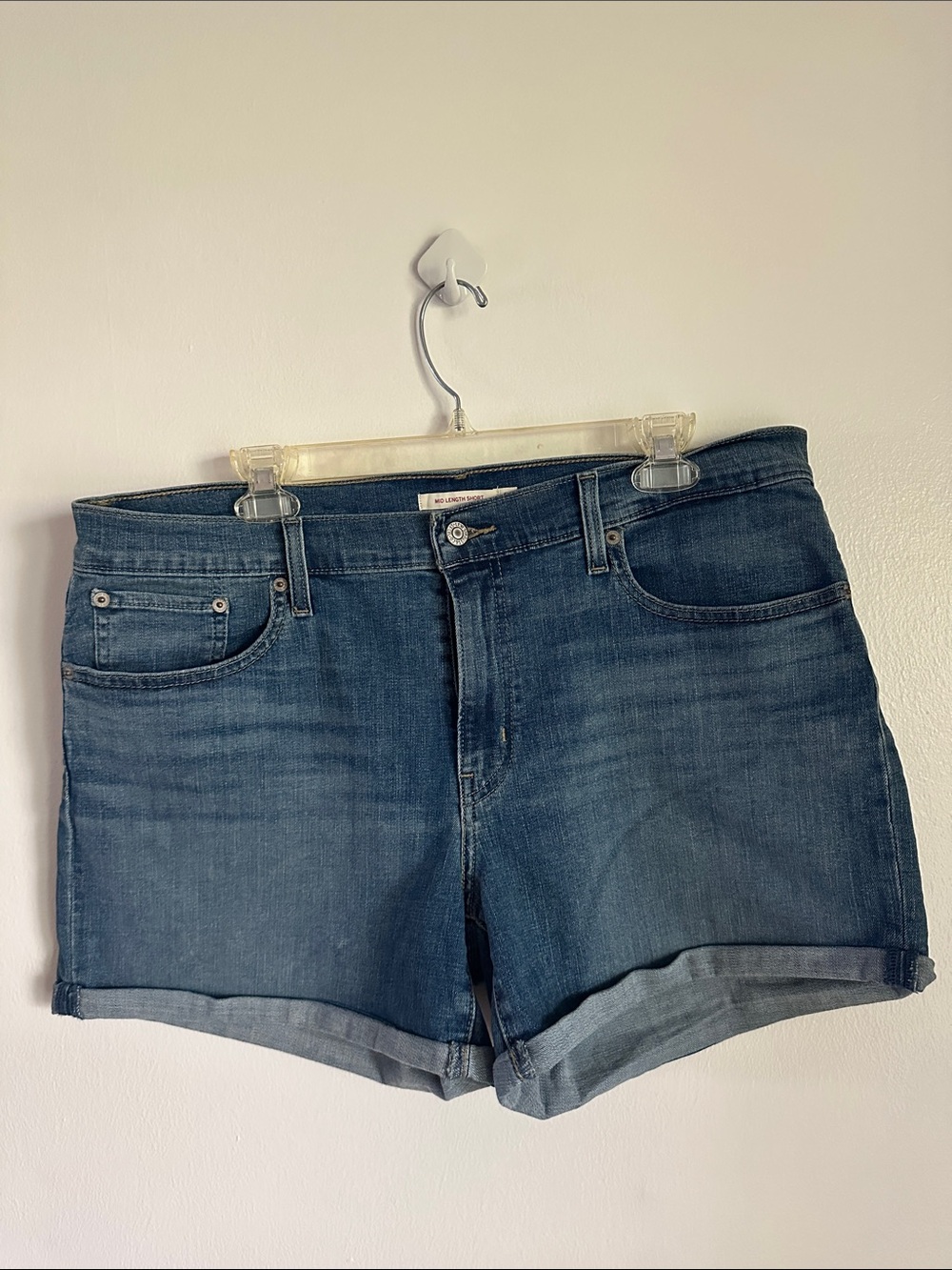 Levi's Medium Blue Rolled-Hem Denim Shorts